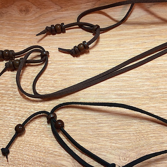 Reading Glasses Holders Necklace Leather & Resin Necklaces Lot of 3 Unisex. - Picture 3 of 4